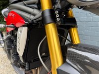 USED 2016 66 TRIUMPH SPEED TRIPLE 1050 1050 R Naked Petrol Manual X-ring Euro 4 (140 ps) CRACKING BIKE FOR THE MONEY
