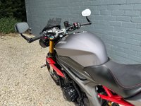 USED 2016 66 TRIUMPH SPEED TRIPLE 1050 1050 R Naked Petrol Manual X-ring Euro 4 (140 ps) CRACKING BIKE FOR THE MONEY