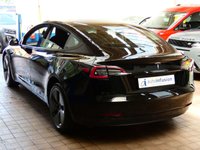 USED 2022 22 TESLA Model 3 Standard Range Plus Saloon 4dr Electric Auto RWD (241 bhp) SUNROOF SAT NAV LEATHER HEATED SEATS CRUISE CONTROL PARKING CAMERA 1 OWNER WARRANTY