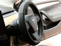 USED 2022 22 TESLA Model 3 Standard Range Plus Saloon 4dr Electric Auto RWD (241 bhp) SUNROOF SAT NAV LEATHER HEATED SEATS CRUISE CONTROL PARKING CAMERA 1 OWNER WARRANTY