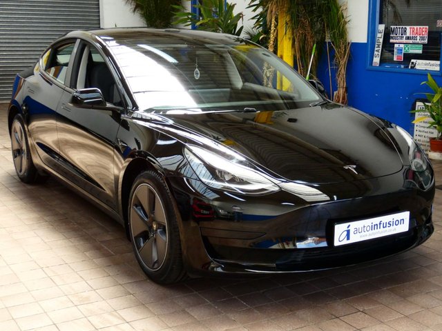 2022 22 Tesla Model 3 Standard Range Plus Saloon 4dr Electric Auto RWD (241 bhp)
