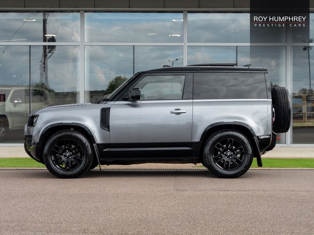 View our LAND ROVER DEFENDER