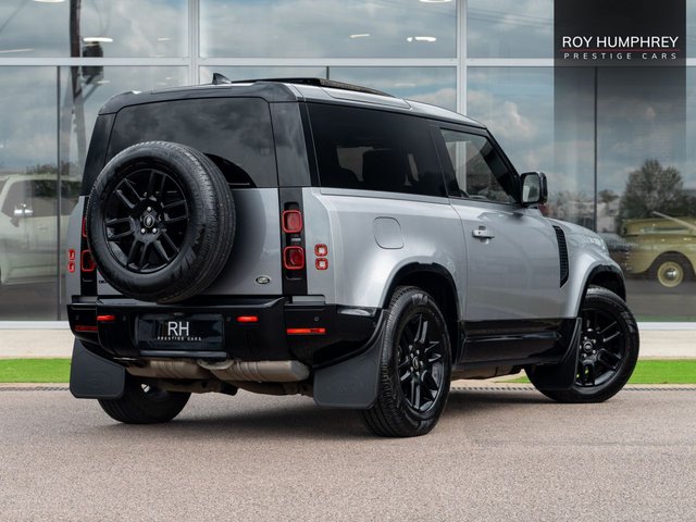 View our LAND ROVER DEFENDER