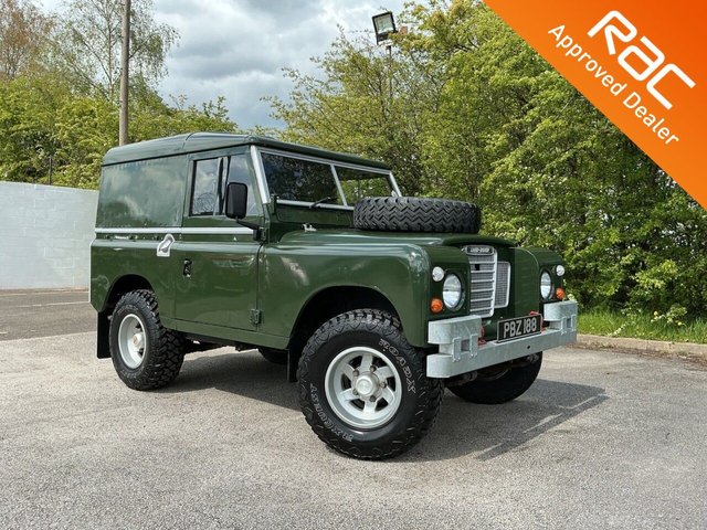 View our Land Rover Series 111 4 CYL