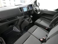 USED 2023 23 VAUXHALL VIVARO 2900 1.5 D 100 BHP L2 LONG PRO EDITION 6 DOOR SAT NAV | AIR CON | L2 LONG | 6 DOORS