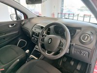 USED 2018 68 RENAULT CAPTUR 0.9 TCe ENERGY Play SUV 5dr Petrol Manual Euro 6 (s/s) (90 ps) 