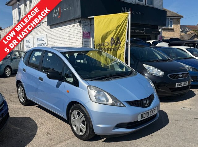 2010 JAZZ 1.2 I VTEC S HATCHBACK 5DR PETROL MANUAL EURO 5 90 PS... photo