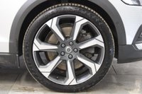 USED 2019 19 VOLVO V60 CROSS COUNTRY 2.0 D4 Plus Estate 5dr Diesel Auto AWD Euro 6 (s/s) (190 ps) FULL VOLVO MAIN DEALER HISTORY
