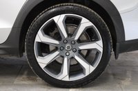 USED 2019 19 VOLVO V60 CROSS COUNTRY 2.0 D4 Plus Estate 5dr Diesel Auto AWD Euro 6 (s/s) (190 ps) FULL VOLVO MAIN DEALER HISTORY