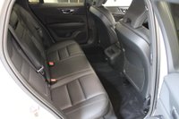 USED 2019 19 VOLVO V60 CROSS COUNTRY 2.0 D4 Plus Estate 5dr Diesel Auto AWD Euro 6 (s/s) (190 ps) FULL VOLVO MAIN DEALER HISTORY