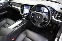 USED 2019 19 VOLVO V60 CROSS COUNTRY 2.0 D4 Plus Estate 5dr Diesel Auto AWD Euro 6 (s/s) (190 ps) FULL VOLVO MAIN DEALER HISTORY