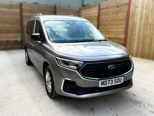 View our FORD GRAND TOURNEO CONNECT
