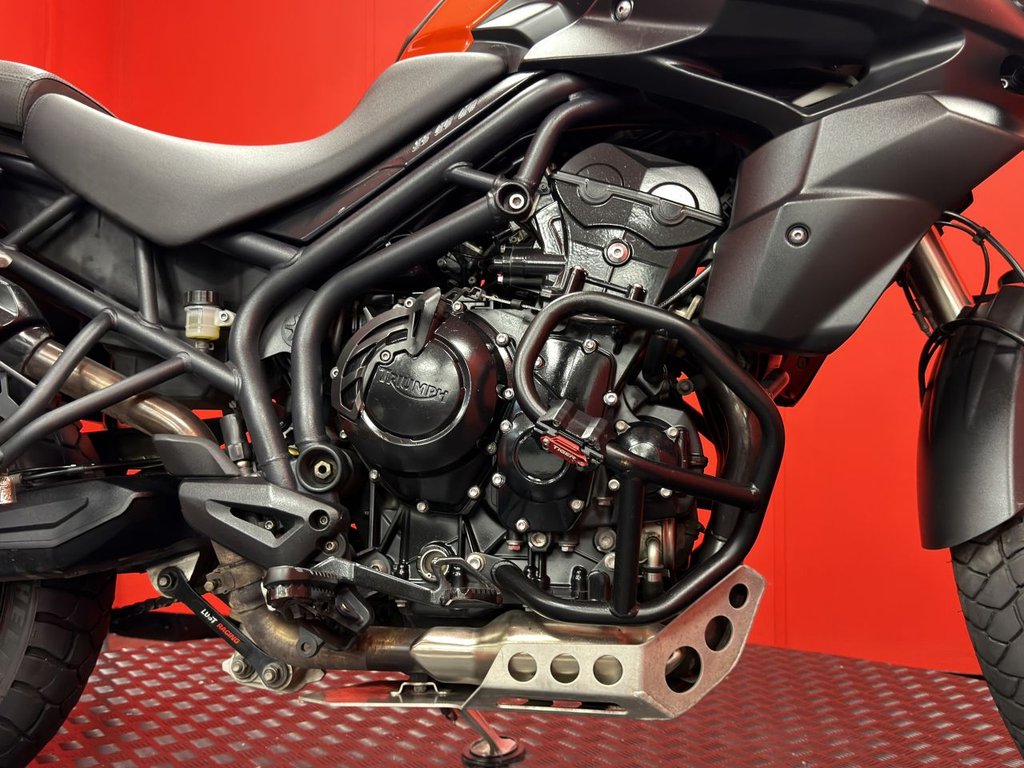 USED 2011 61 TRIUMPH TIGER 800 TRADE BIKES AT TRADE PRICES FULL TRIUMPH LUGGAGE