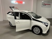 USED 2018 68 TOYOTA AYGO 1.0 VVT-i x-play Hatchback 5dr Petrol Manual Euro 6 (71 ps) 