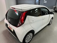 USED 2018 68 TOYOTA AYGO 1.0 VVT-i x-play Hatchback 5dr Petrol Manual Euro 6 (71 ps) 
