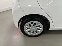 USED 2018 68 TOYOTA AYGO 1.0 VVT-i x-play Hatchback 5dr Petrol Manual Euro 6 (71 ps) 