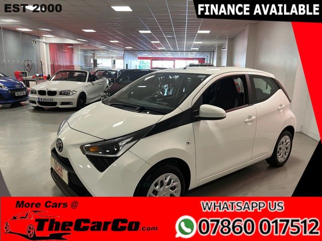 View our Toyota Aygo 1.0 VVT-i x-play Hatchback 5dr Petrol Manual Euro 6 (71 ps)