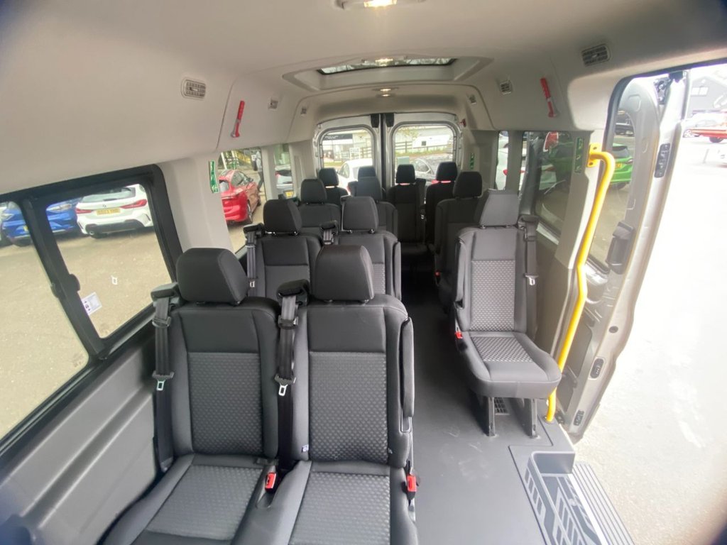 USED 2025 25 FORD TRANSIT 2.0 410 EcoBlue Limited Minibus Double Cab 5dr Diesel Manual RWD L3 H2 Euro 6 (s/s) (14 Seat) (165 ps) Minibus