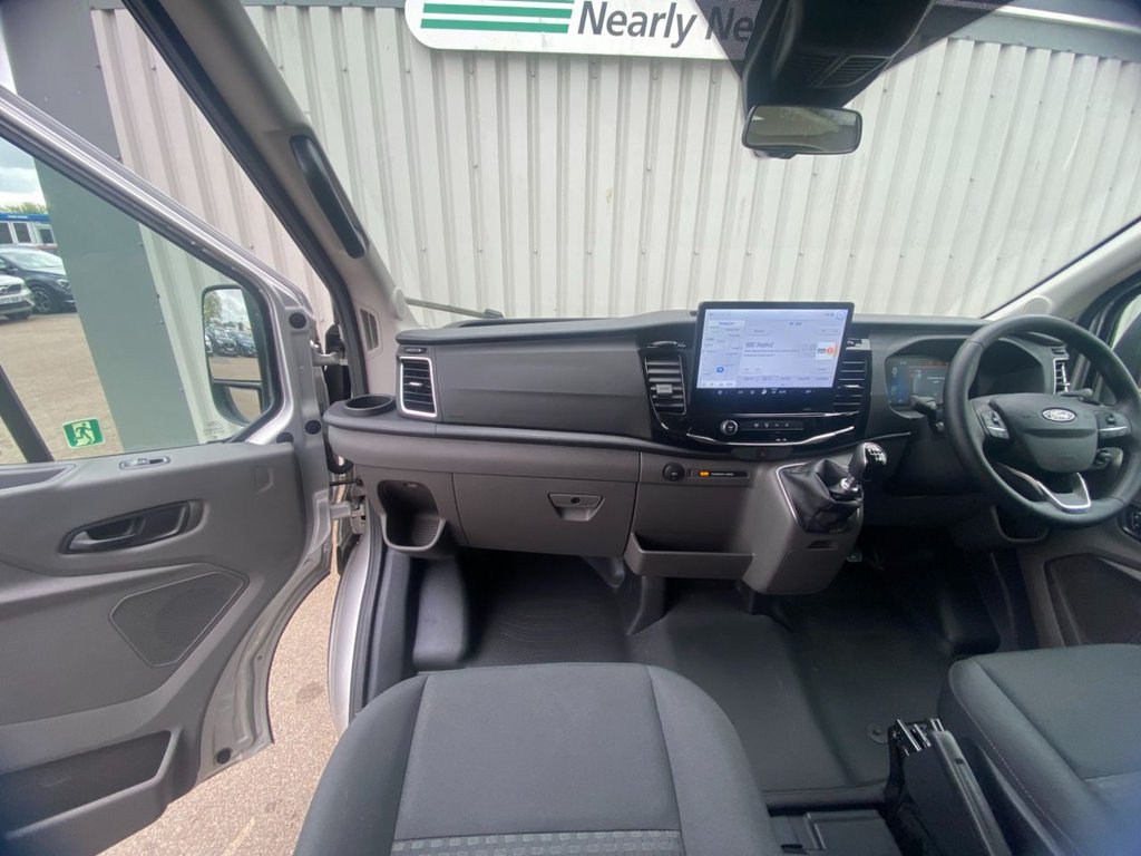 USED 2025 25 FORD TRANSIT 2.0 410 EcoBlue Limited Minibus Double Cab 5dr Diesel Manual RWD L3 H2 Euro 6 (s/s) (14 Seat) (165 ps) Minibus