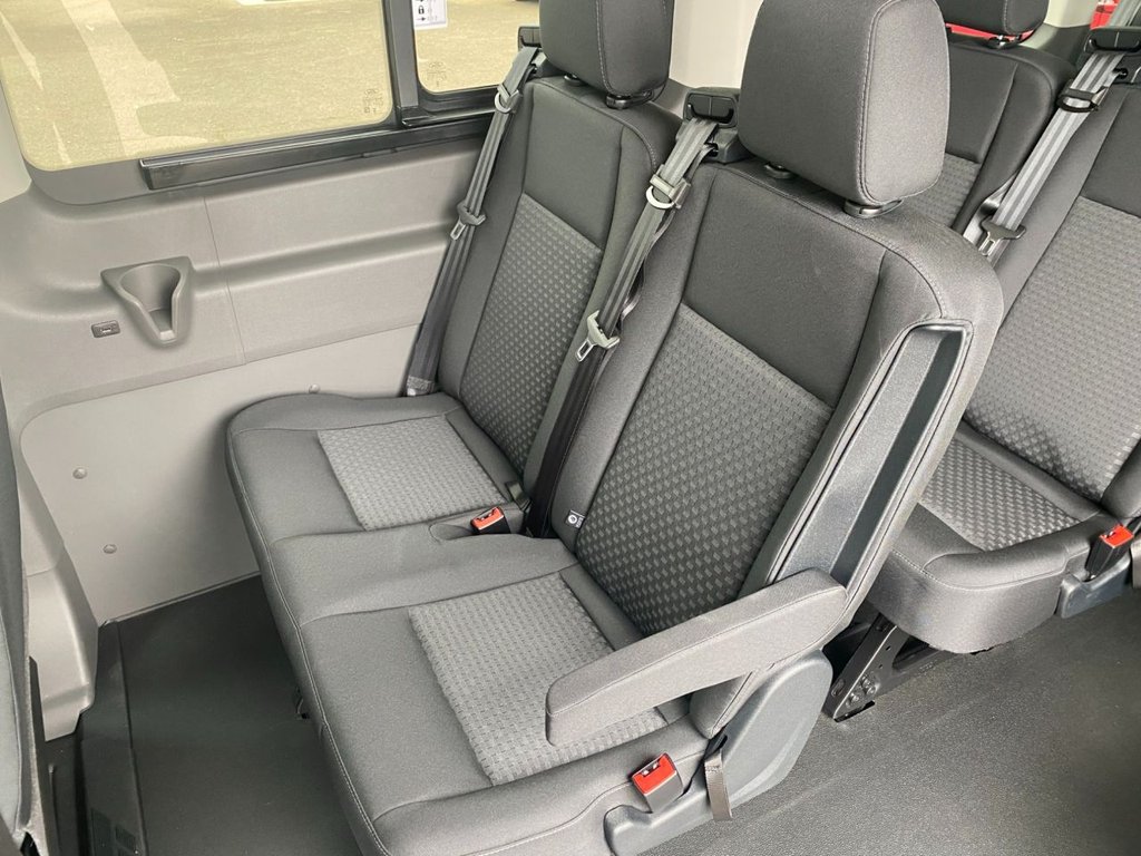 USED 2025 25 FORD TRANSIT 2.0 410 EcoBlue Limited Minibus Double Cab 5dr Diesel Manual RWD L3 H2 Euro 6 (s/s) (14 Seat) (165 ps) Minibus