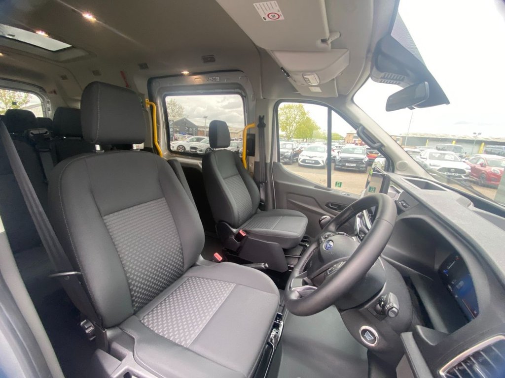 USED 2025 25 FORD TRANSIT 2.0 410 EcoBlue Limited Minibus Double Cab 5dr Diesel Manual RWD L3 H2 Euro 6 (s/s) (14 Seat) (165 ps) Minibus