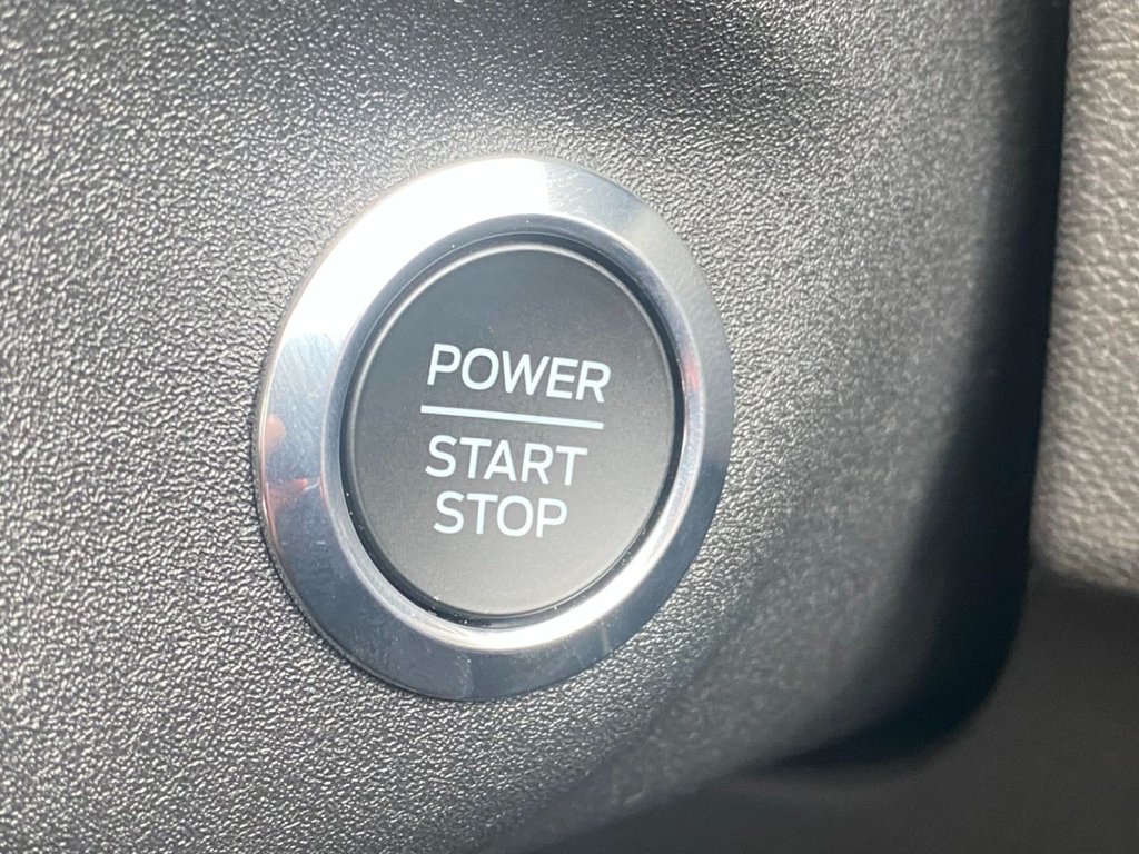 USED 2025 25 FORD TRANSIT 2.0 410 EcoBlue Limited Minibus Double Cab 5dr Diesel Manual RWD L3 H2 Euro 6 (s/s) (14 Seat) (165 ps) Minibus