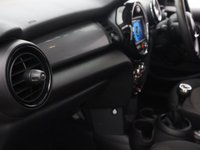 USED 2019 69 MINI HATCH 1.5 Cooper Classic Hatchback 5dr Petrol Manual Euro 6 (s/s) (136 ps) BLUETOOTH | 15IN ALLOYS