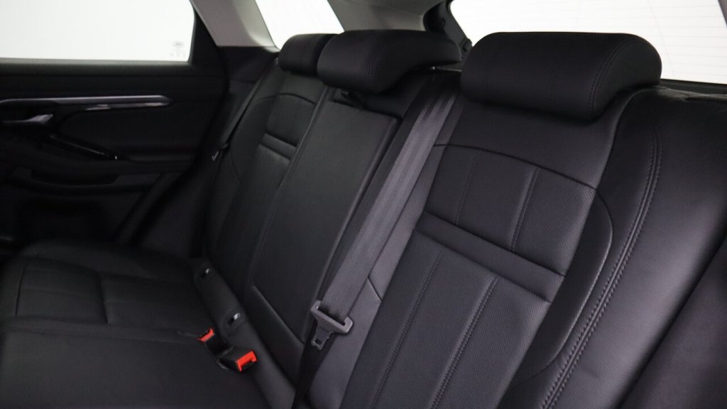 USED 2019 69 LAND ROVER RANGE ROVER EVOQUE 2.0 D150 SE SUV 5dr Diesel Auto 4WD Euro 6 (s/s) (150 ps) Land Rover Dealer Service History, A Stunning Example.