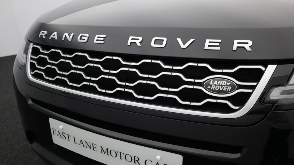 USED 2019 69 LAND ROVER RANGE ROVER EVOQUE 2.0 D150 SE SUV 5dr Diesel Auto 4WD Euro 6 (s/s) (150 ps) Land Rover Dealer Service History, A Stunning Example.