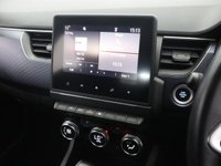 USED 2022 22 RENAULT ARKANA 1.6 E-TECH Iconic SUV 5dr Petrol Hybrid Auto 2WD Euro 6 (s/s) (145 bhp) REVERSE CAMERA | APPLE CARPLAY