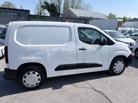 USED 2020 69 PEUGEOT PARTNER White 1.5 BlueHDi Euro 6 panel van, 50,850 miles, 5-speed manual, 8in touchscreen, Bluetooth, DAB, A/C, cruise, rear sensors. Plus VAT @ 20%! 