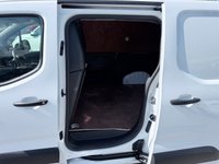 USED 2020 69 PEUGEOT PARTNER White 1.5 BlueHDi Euro 6 panel van, 50,850 miles, 5-speed manual, 8in touchscreen, Bluetooth, DAB, A/C, cruise, rear sensors. Plus VAT @ 20%! 