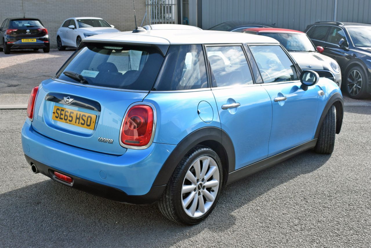 2015 MINI HATCH 1.5 Cooper Hatchback 5dr Petrol Manual Euro 6 (s/s) (136 ps) Just Serviced - vehicle photo 4 for sale on PureCar