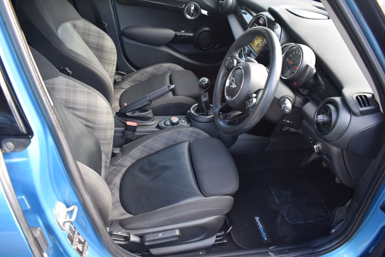 2015 MINI HATCH 1.5 Cooper Hatchback 5dr Petrol Manual Euro 6 (s/s) (136 ps) Just Serviced - vehicle photo 12 for sale on PureCar