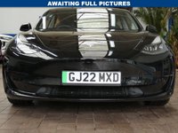 USED 2022 22 TESLA Model 3 Standard Range Plus Saloon 4dr Electric Auto RWD (241 bhp) SUNROOF, SAT NAV LEARTHER, FULLY INSPECTED AND UPDATED. SMARTPHONE INTEGRATION, HEATED SEATS, FIXED PANORAMIC ROOF, LANE ASSIST, LED, ADAPTIVE CRUISE, HEAT PUMP