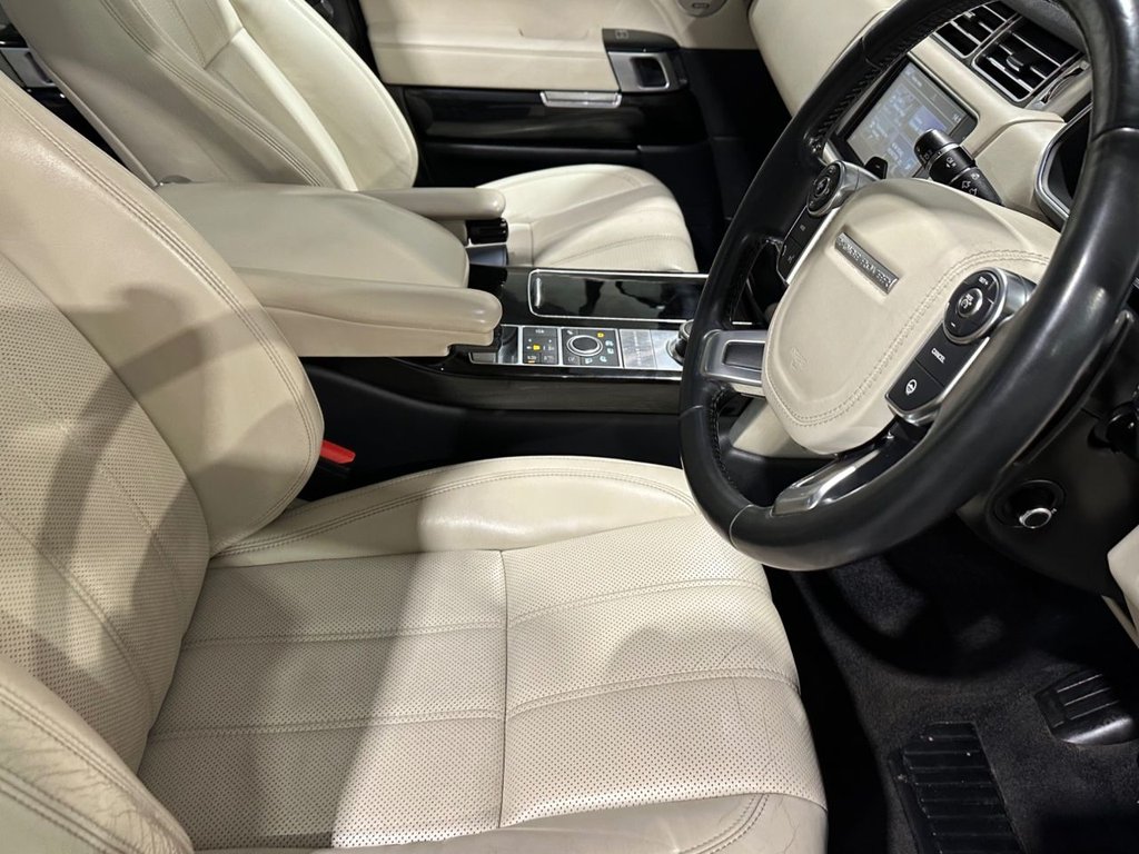 USED 2015 65 LAND ROVER RANGE ROVER 3.0 TD V6 Vogue SUV 5dr Diesel Auto 4WD Euro 6 (s/s) (258 ps) 