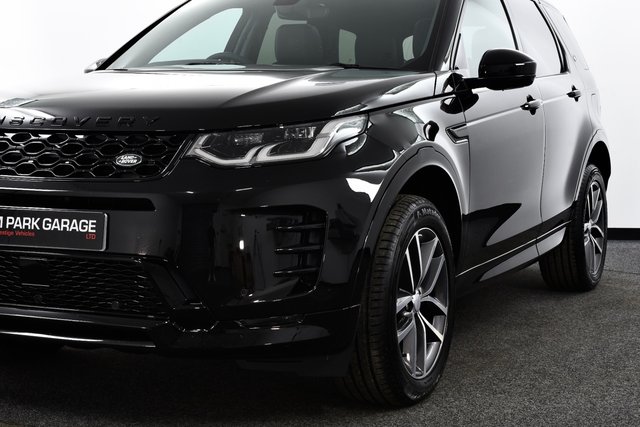 USED 2024 73 LAND ROVER DISCOVERY SPORT 1.5 P300e 12.2kWh Dynamic SE SUV 5dr Petrol Plug-in Hybrid Auto 4WD Euro 6 (s/s) (309 ps) 1 Owner | FLRSH | Pan Roof +