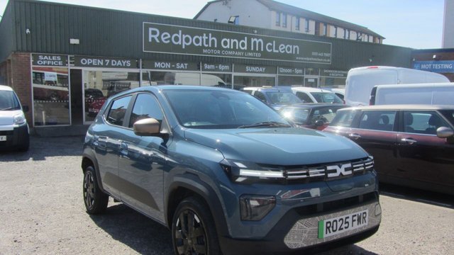 View our Dacia Spring 65 26.8kWh EXTREME Hatchback 5dr Electric Auto (65 ps)