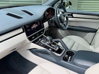 USED 2020 70 PORSCHE CAYENNE 3.0T V6 GPF SUV 5dr Petrol TiptronicS 4WD Euro 6 (s/s) (340 ps) 