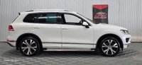 USED 2017 17 VOLKSWAGEN TOUAREG 3.0 TDI V6 BlueMotion Tech R-Line SUV 5dr Diesel Tiptronic 4WD Euro 6 (s/s) (262 ps) 