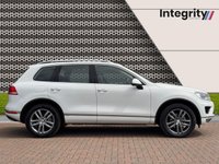 USED 2015 15 VOLKSWAGEN TOUAREG 3.0 TDI V6 BlueMotion Tech SE SUV 5dr Diesel Tiptronic 4WD Euro 6 (s/s) (204 ps) Touchscreen Nav | Heated Seats