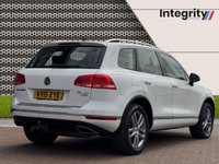 USED 2015 15 VOLKSWAGEN TOUAREG 3.0 TDI V6 BlueMotion Tech SE SUV 5dr Diesel Tiptronic 4WD Euro 6 (s/s) (204 ps) Touchscreen Nav | Heated Seats
