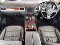USED 2015 15 VOLKSWAGEN TOUAREG 3.0 TDI V6 BlueMotion Tech SE SUV 5dr Diesel Tiptronic 4WD Euro 6 (s/s) (204 ps) Touchscreen Nav | Heated Seats