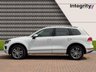 USED 2015 15 VOLKSWAGEN TOUAREG 3.0 TDI V6 BlueMotion Tech SE SUV 5dr Diesel Tiptronic 4WD Euro 6 (s/s) (204 ps) Touchscreen Nav | Heated Seats