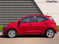 USED 2022 22 HYUNDAI I10 1.2 SE Connect Hatchback 5dr Petrol Auto Euro 6 (s/s) (84 ps) Hyundai Service History