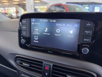 USED 2022 22 HYUNDAI I10 1.2 SE Connect Hatchback 5dr Petrol Auto Euro 6 (s/s) (84 ps) Hyundai Service History