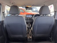 USED 2022 22 HYUNDAI I10 1.2 SE Connect Hatchback 5dr Petrol Auto Euro 6 (s/s) (84 ps) Hyundai Service History