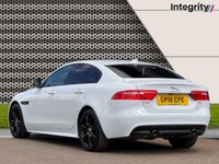 USED 2018 18 JAGUAR XE 2.0i GPF R-Sport Saloon 4dr Petrol Auto Euro 6 (s/s) (250 ps) Black Pack | Keyless Entry | Jag SH