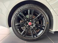 USED 2018 18 JAGUAR XE 2.0i GPF R-Sport Saloon 4dr Petrol Auto Euro 6 (s/s) (250 ps) Black Pack | Keyless Entry | Jag SH