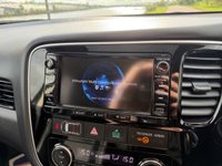USED 2015 65 MITSUBISHI OUTLANDER 2.0h 12kWh GX4h SUV 5dr Petrol Plug-in Hybrid CVT 4WD Euro 6 (s/s) (200 ps) **HEATED STEERING WHEEL**FULL LEATHER**CRUISE CONTROL**